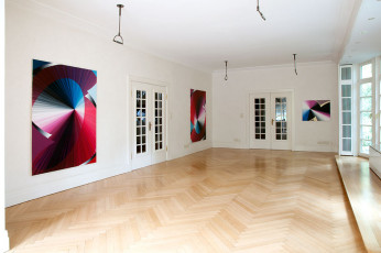 set, Galerie Hollenbach, Stuttgart, 2012;    untitled, 2012, acrylic on canvas, 180 x 135 cm / untitled, 2011, acrylic on canvas, 180 x 130 cm / untitled, 2011, acrylic on canvas, 70 x 90 cm